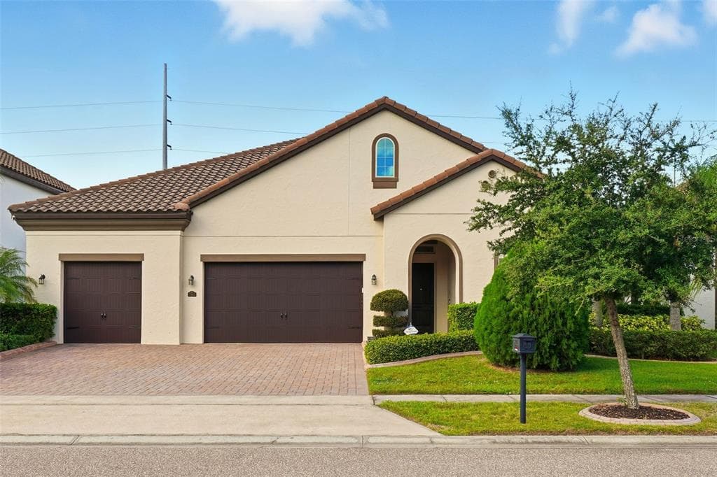7945 CHILTON DRIVE, ORLANDO, FL 32836