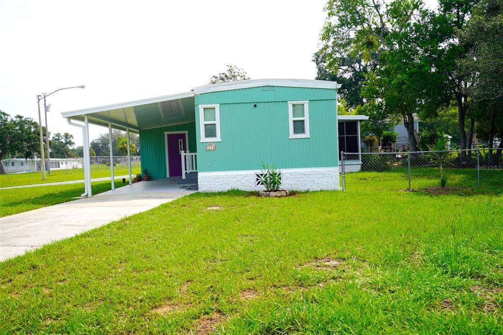 8114 WESTERN CIRCLE DRIVE, BROOKSVILLE, FL 34613 — zdjęcie 4