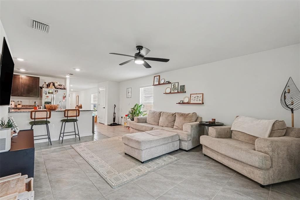 13530 MOUNT IVY COURT, DADE CITY, FL 33525 — zdjęcie 2