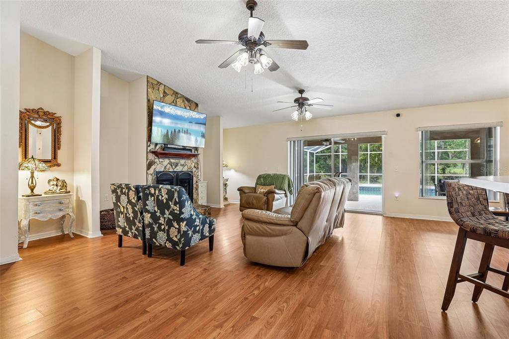 30733 BUTTERCUP LANE, MOUNT DORA, FL 32757 — zdjęcie 4