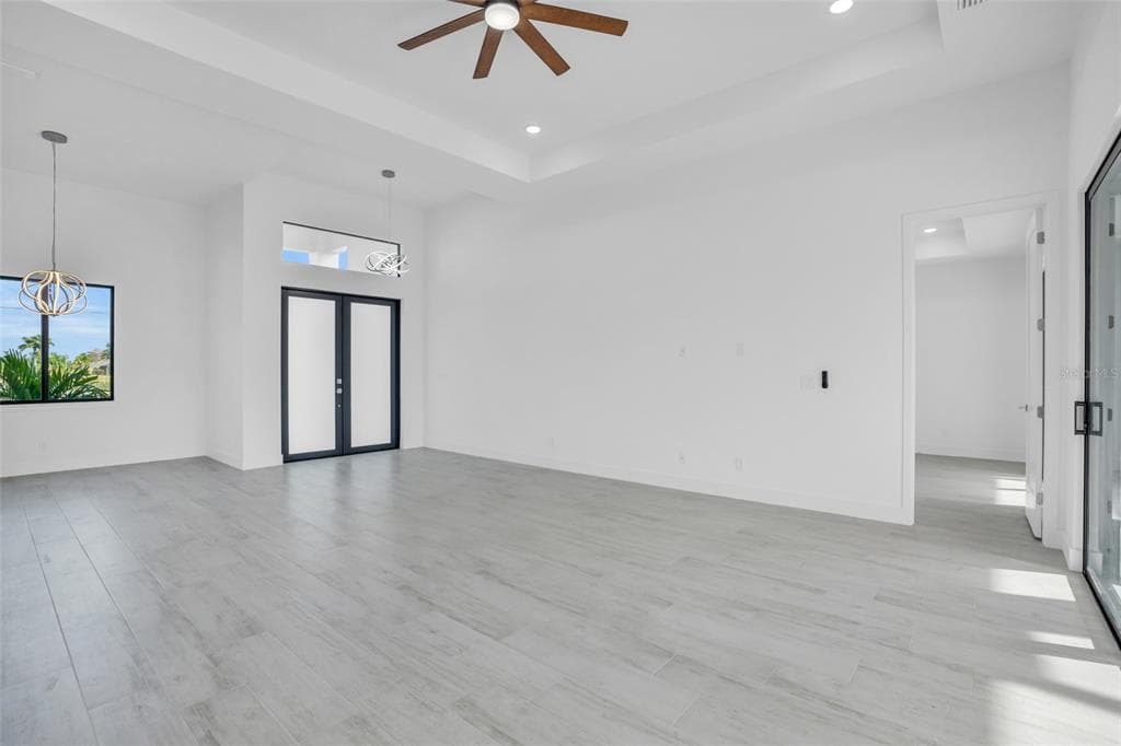 9108 SANTA LUCIA DRIVE, PORT CHARLOTTE, FL 33981 — zdjęcie 5