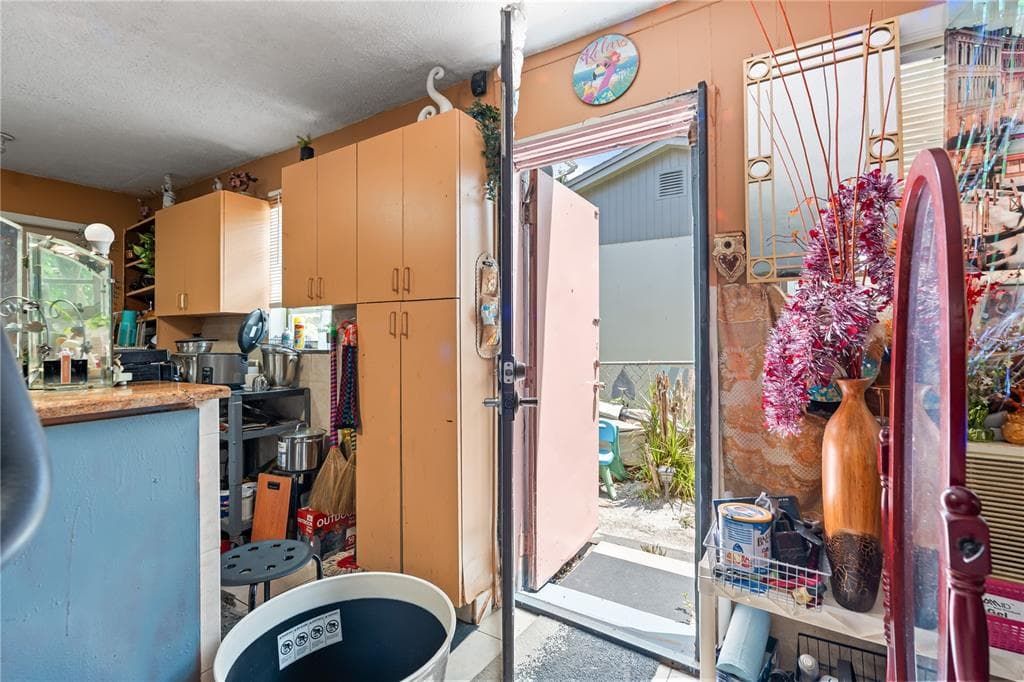2202 RAVENALL AVENUE, ORLANDO, FL 32811 — zdjęcie 4