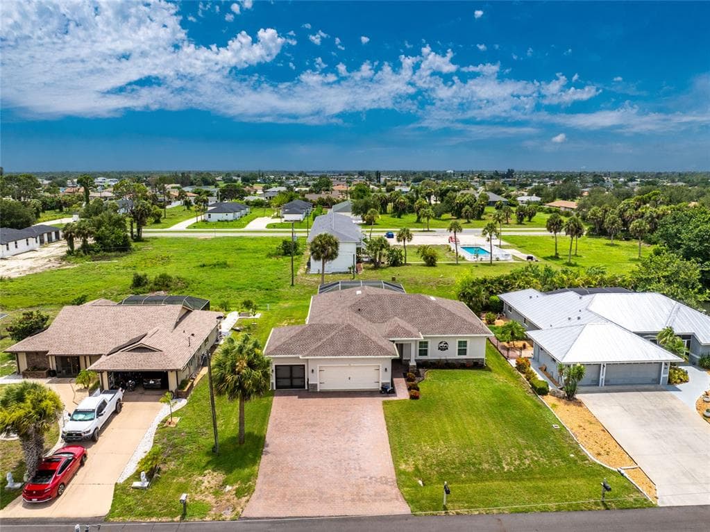 93 MARK TWAIN LANE, ROTONDA WEST, FL 33947 — zdjęcie 2
