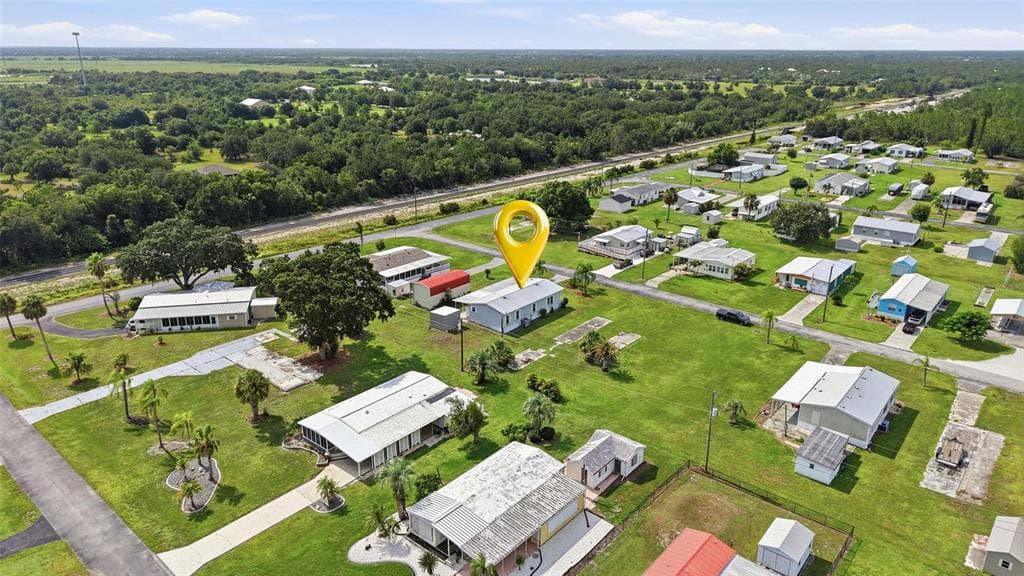 29228 MARYLU AVENUE, PUNTA GORDA, FL 33982 — zdjęcie 2