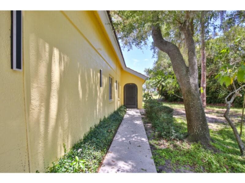 4700 TIVOLI AVENUE, SARASOTA, FL 34235 — zdjęcie 2