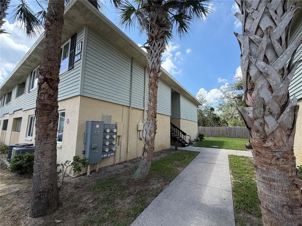 510 GOLDEN RAINTREE PLACE, BRANDON, FL 33510