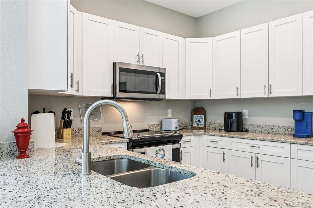 1108 FOX LAKE DRIVE, LAKELAND, FL 33809 — zdjęcie 4