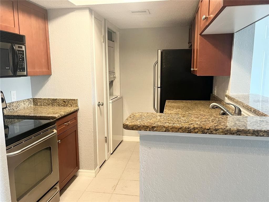 10200 GANDY BOULEVARD N # 813, ST PETERSBURG, FL 33702 — zdjęcie 3