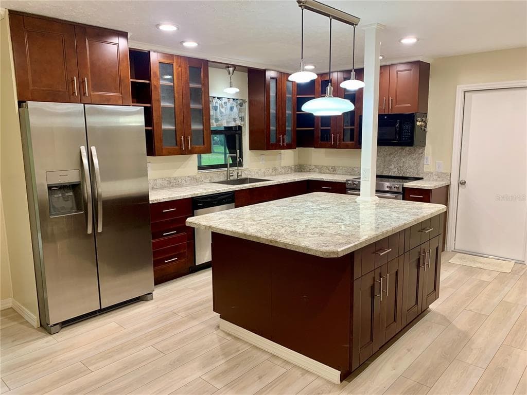 660 SUNDANCE TRAIL, WIMAUMA, FL 33598 — zdjęcie 2