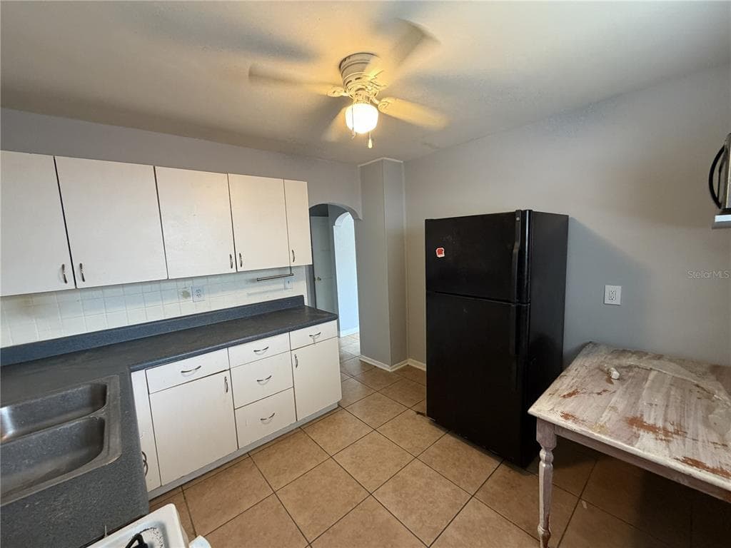 370 3RD STREET NW, LARGO, FL 33770 — zdjęcie 5