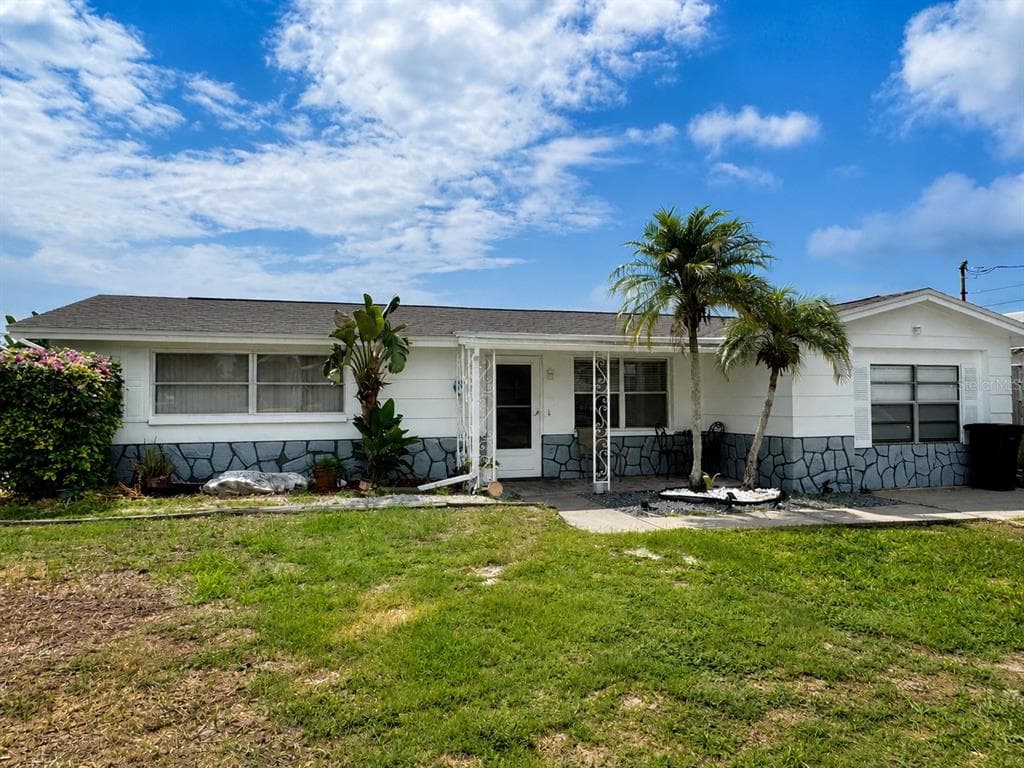 1345 BASSWOOD DRIVE, HOLIDAY, FL 34690