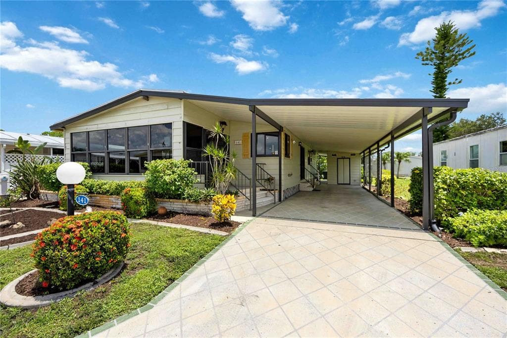 141 RAROTONGA ROAD, NORTH PORT, FL 34287