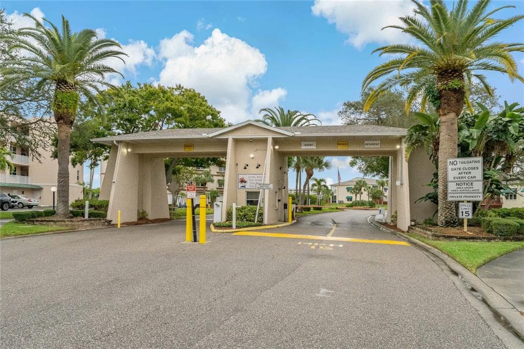 10032 65TH AVENUE N # 17, ST PETERSBURG, FL 33708 — zdjęcie 3