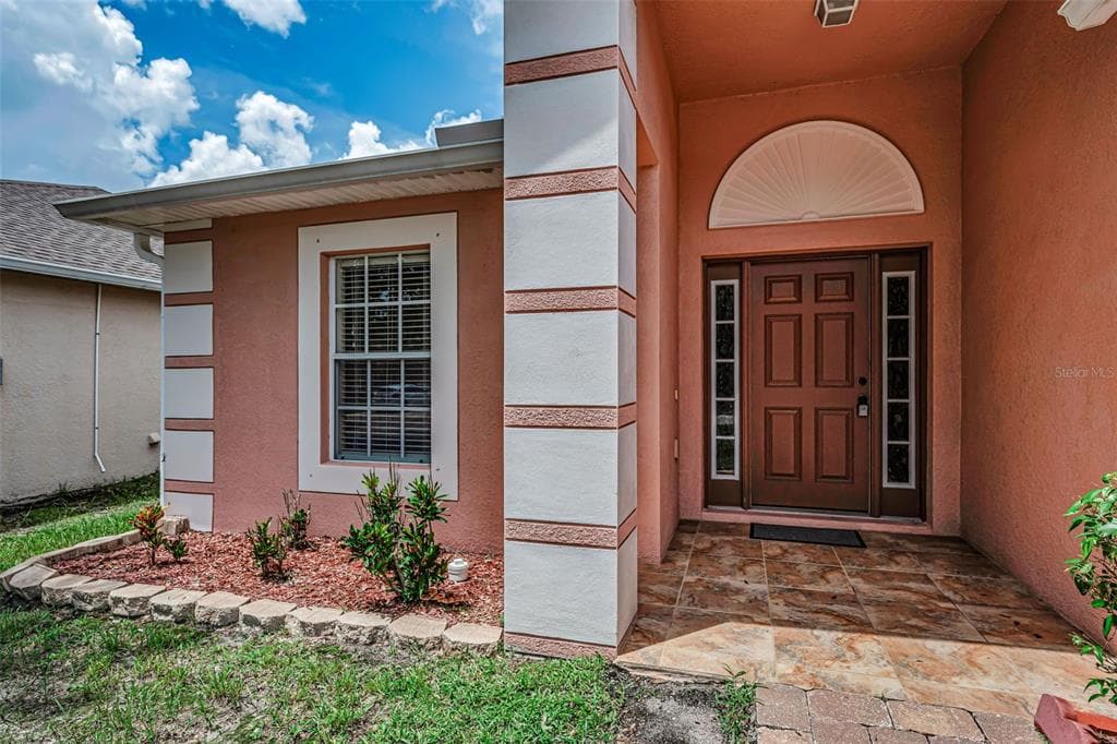 17029 TORVEST COURT, LAND O LAKES, FL 34638 — zdjęcie 2