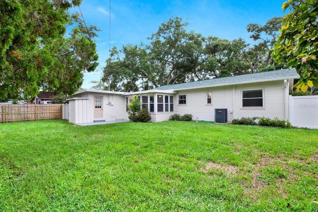 8567 RIDGE ROAD, SEMINOLE, FL 33772 — zdjęcie 2