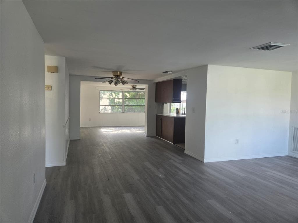 12213 PARTRIDGE HILL ROW, HUDSON, FL 34667 — zdjęcie 2