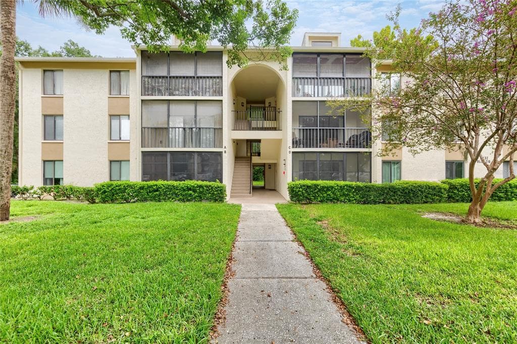 3232 LAKE PINE WAY E # B1, TARPON SPRINGS, FL 34688