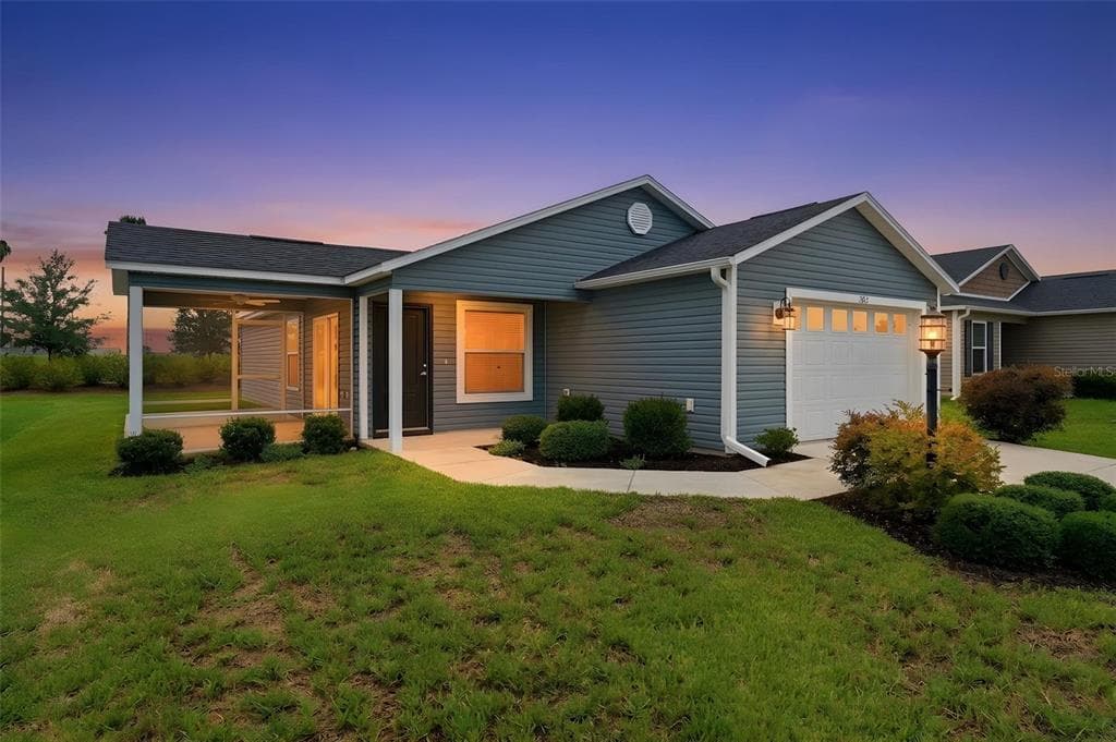 302 ZINGALE LANE, THE VILLAGES, FL 32163