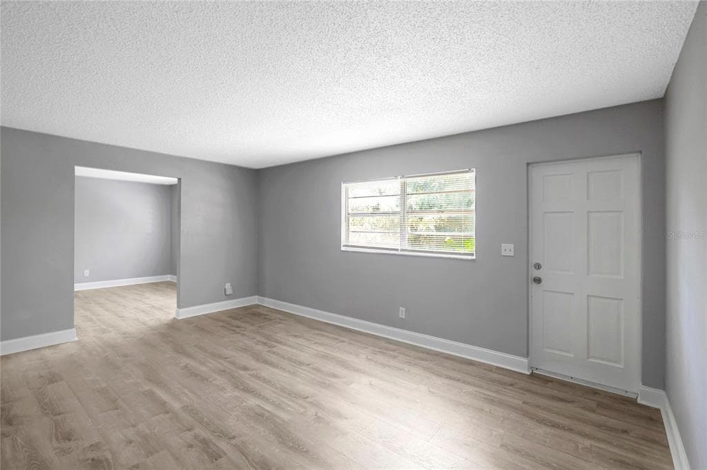 1615 E SITKA STREET, TAMPA, FL 33604 — zdjęcie 4