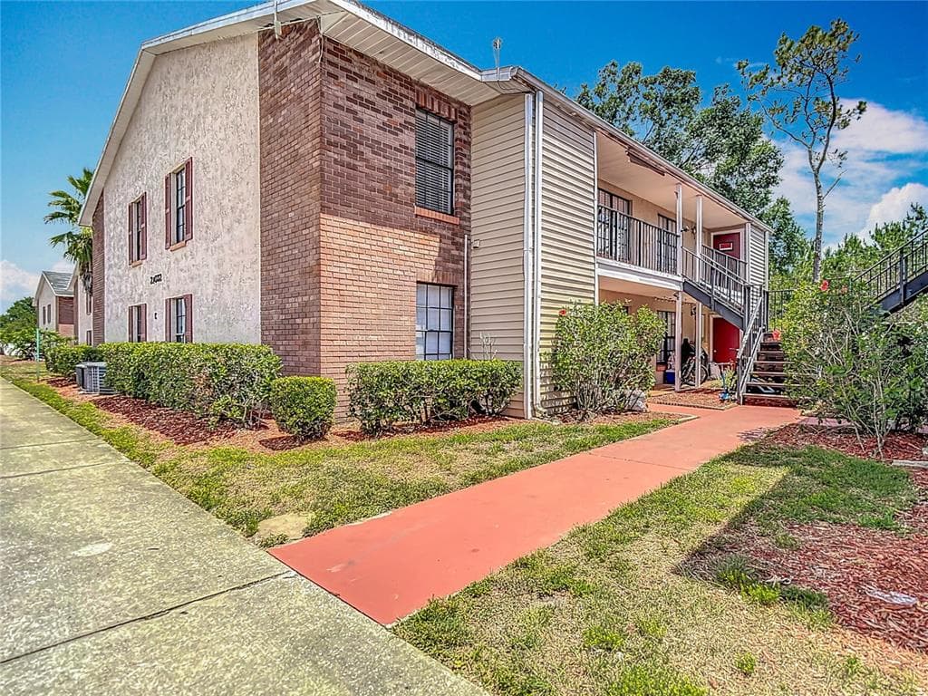 21032 VOYAGER BLVD # 8, LAND O LAKES, FL 34638 — zdjęcie 3