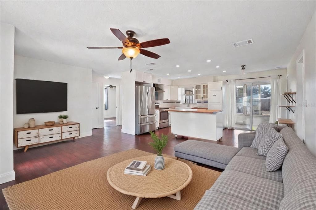 1712 THOMAS DRIVE, CLEARWATER, FL 33759 — zdjęcie 2