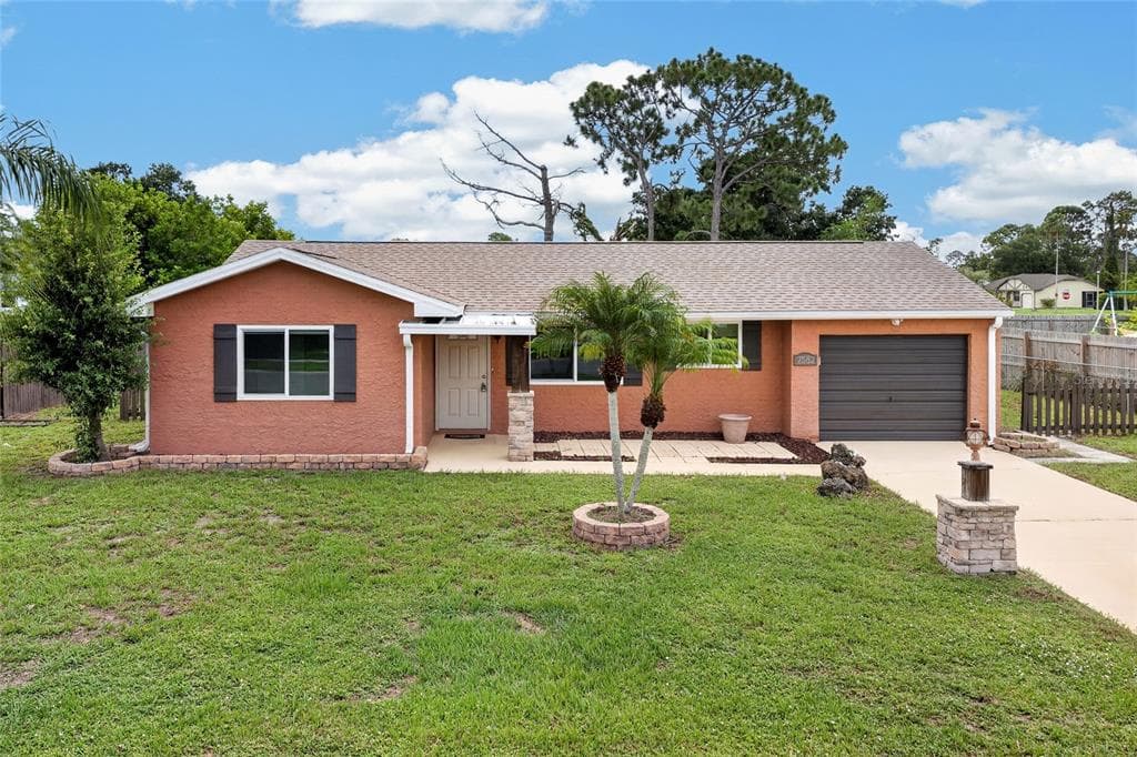 7582 LYNCREST STREET, NORTH PORT, FL 34287