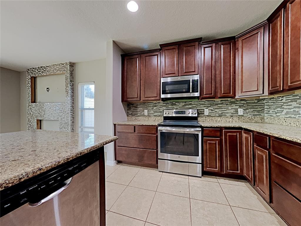 434 SALAMANCA ROAD, DAVENPORT, FL 33837 — zdjęcie 5