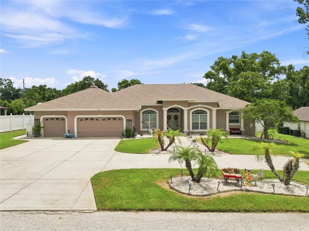 5008 LAKEVIEW BOULEVARD, LAKELAND, FL 33813