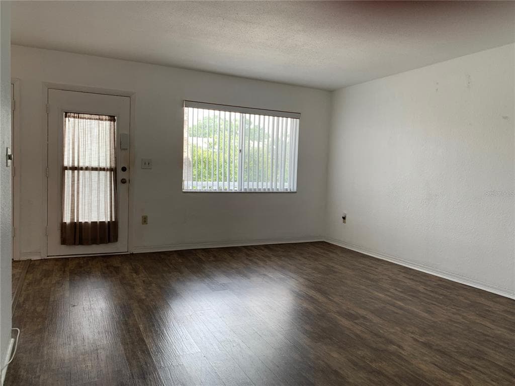 8126 112TH STREET # 203, SEMINOLE, FL 33772 — zdjęcie 2