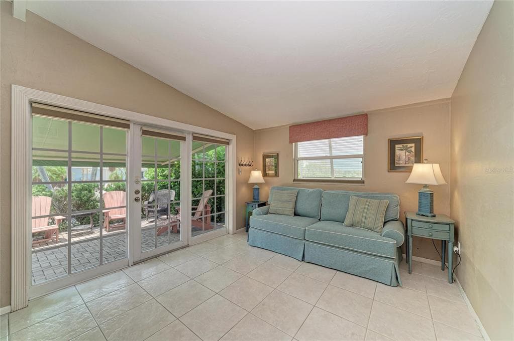 2711 AVENUE C, HOLMES BEACH, FL 34217 — zdjęcie 5
