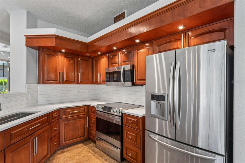 4354 BURNBERRY GLEN CT, SPRING HILL, FL 34609 — zdjęcie 2