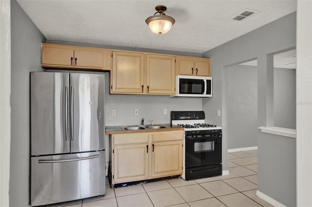1220 MORIN STREET # B, EUSTIS, FL 32726 — zdjęcie 5