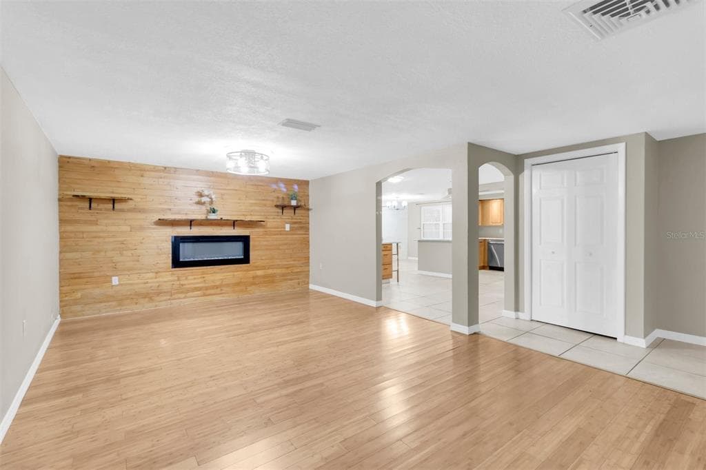 9203 GREENBRIAR LANE, PORT RICHEY, FL 34668 — zdjęcie 5