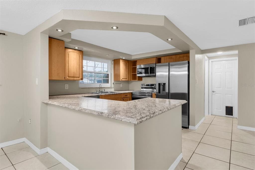 9203 GREENBRIAR LANE, PORT RICHEY, FL 34668 — zdjęcie 4