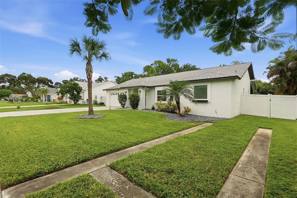 9693 58TH STREET N, PINELLAS PARK, FL 33782 — zdjęcie 2