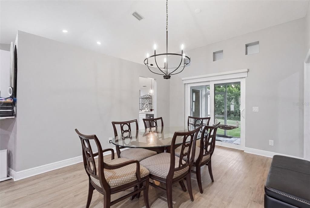 9693 58TH STREET N, PINELLAS PARK, FL 33782 — zdjęcie 4