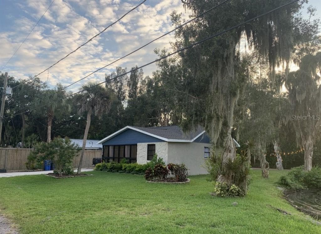 10015 LINDA STREET, GIBSONTON, FL 33534