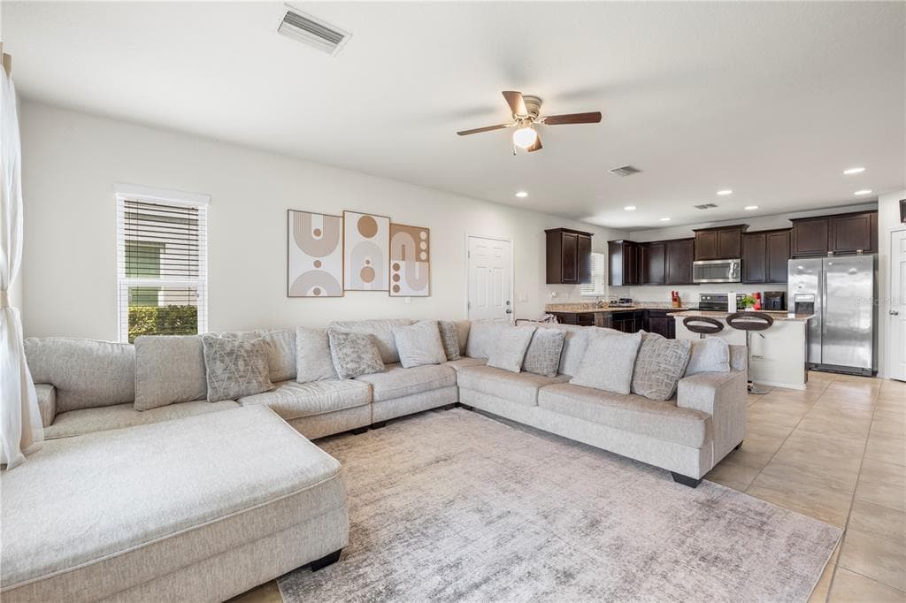 9335 AMERICAN HICKORY LANE, RIVERVIEW, FL 33578 — zdjęcie 3