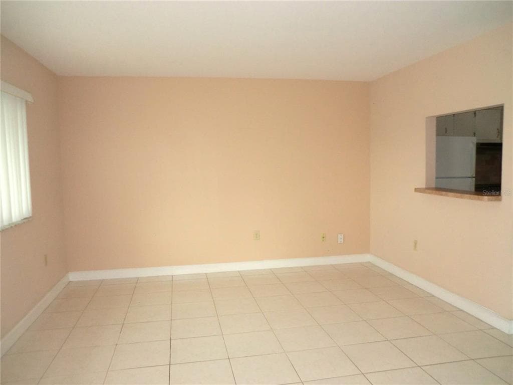 201 KINGS BOULEVARD # 15, SUN CITY CENTER, FL 33573 — zdjęcie 4