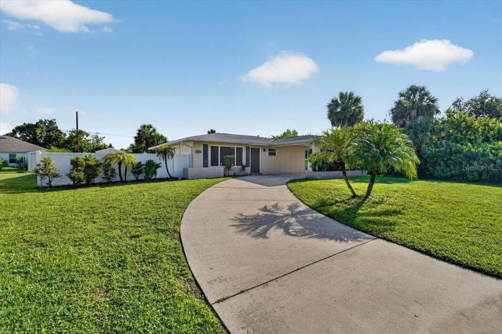 20286 BENTON AVENUE, PORT CHARLOTTE, FL 33952 — zdjęcie 2