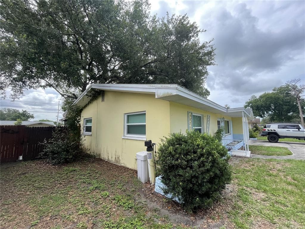 635 DEVILLE DRIVE E, LARGO, FL 33771 — zdjęcie 2