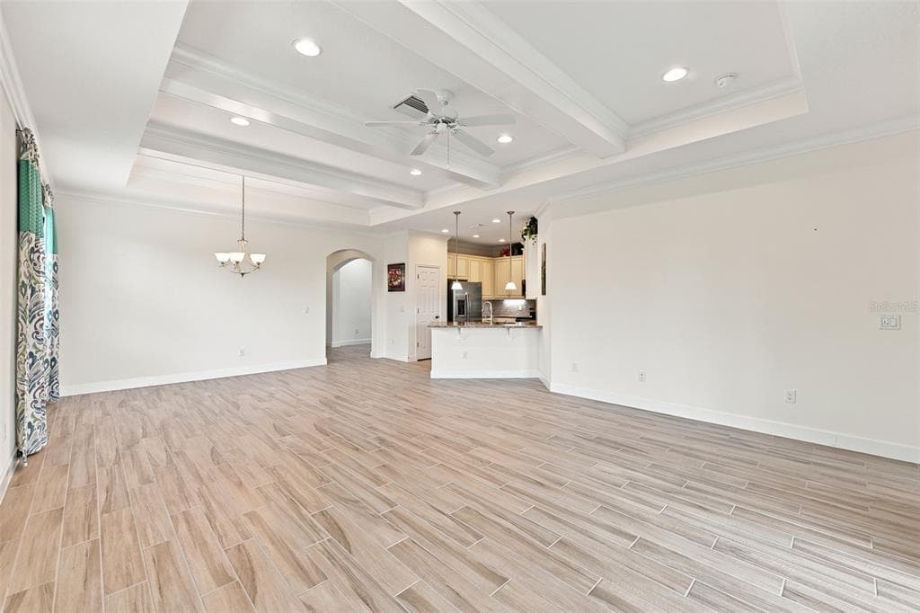 623 CHIPPER DRIVE, SUN CITY CENTER, FL 33573 — zdjęcie 5