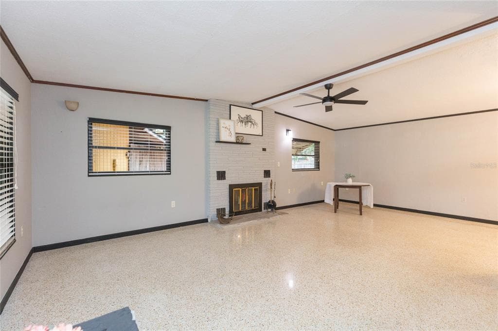 8813 FLAME VINE AVENUE, SEMINOLE, FL 33777 — zdjęcie 2