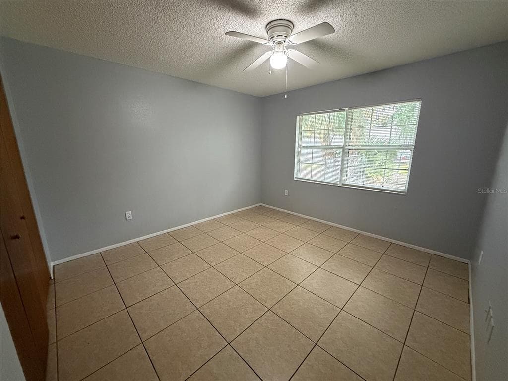 2463 AVENUE C SW # A, WINTER HAVEN, FL 33880 — zdjęcie 4
