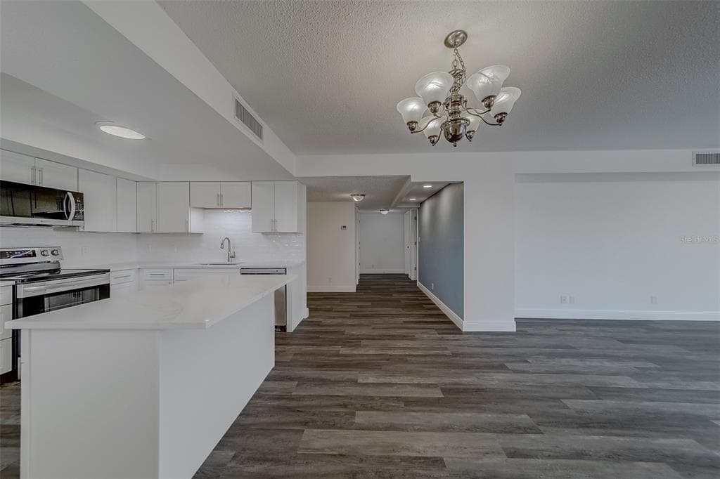100 OAKMONT LANE # 504, BELLEAIR, FL 33756 — zdjęcie 4