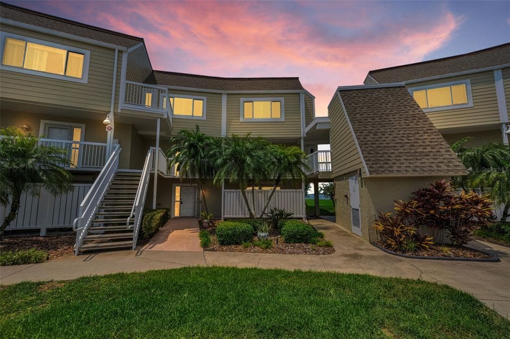 433 S PAULA DRIVE # 32, DUNEDIN, FL 34698 — zdjęcie 2