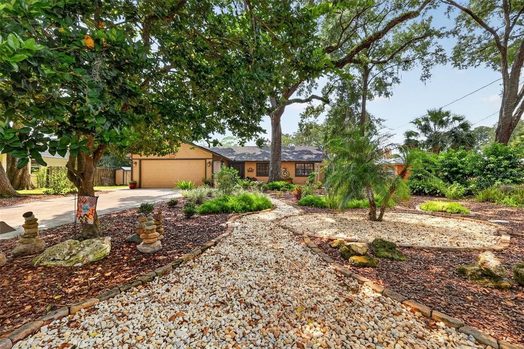 2115 SUZANNE DRIVE, MOUNT DORA, FL 32757 — zdjęcie 2