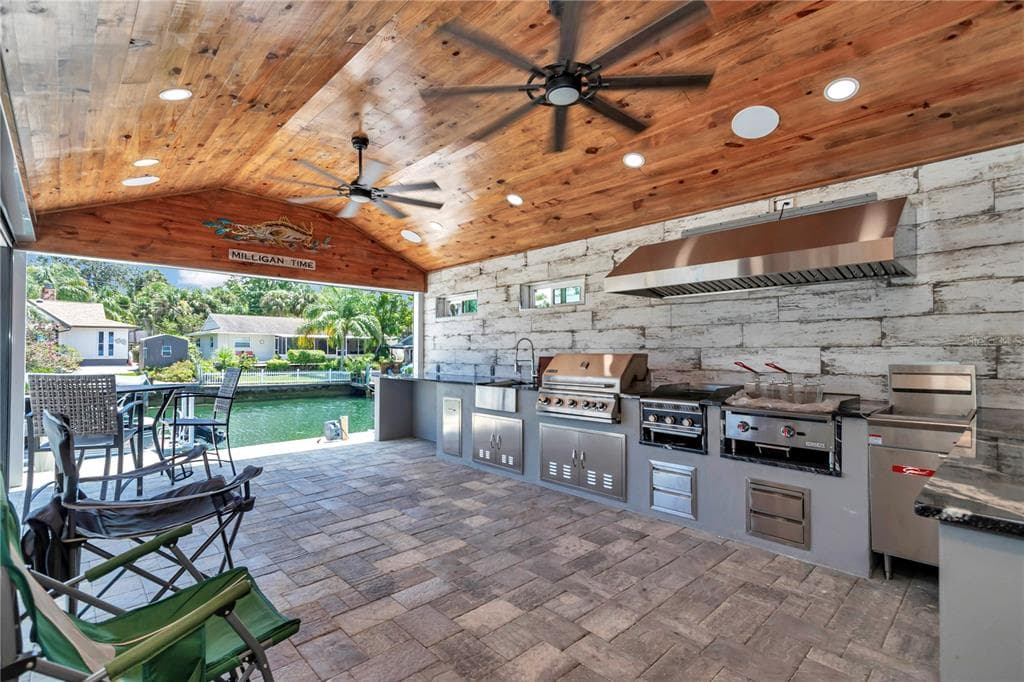1409 SE 4TH AVENUE, CRYSTAL RIVER, FL 34429 — zdjęcie 2