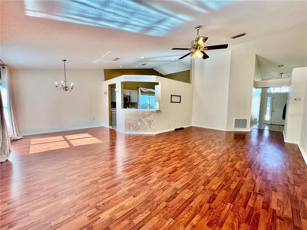 30728 IVERSON DRIVE, WESLEY CHAPEL, FL 33543 — zdjęcie 5