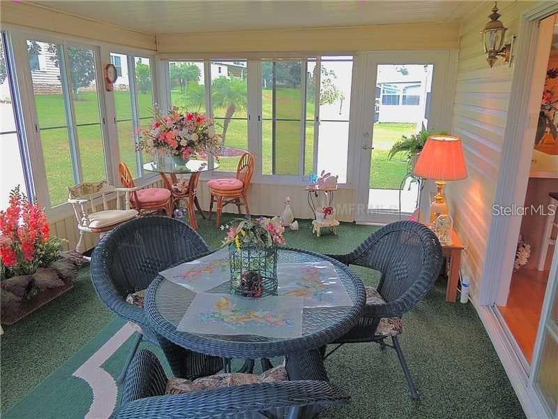 37535 NEW HORIZONS BOULEVARD, ZEPHYRHILLS, FL 33541 — zdjęcie 5